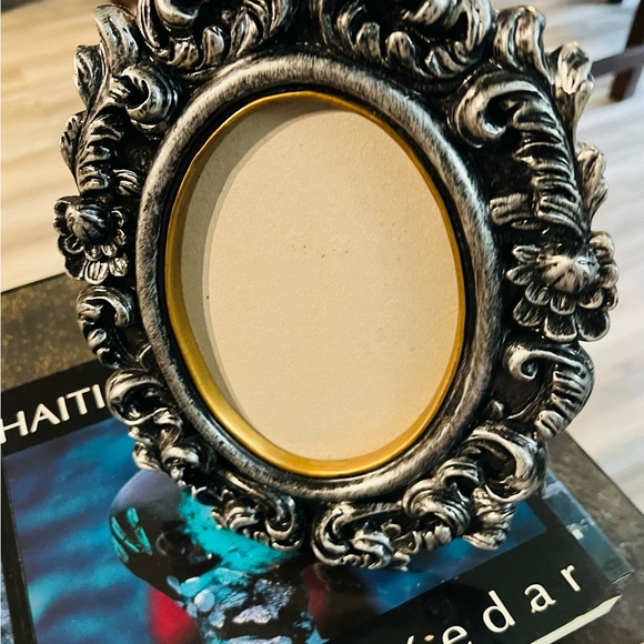 Silver Photo Frame - Picture 4 of 5